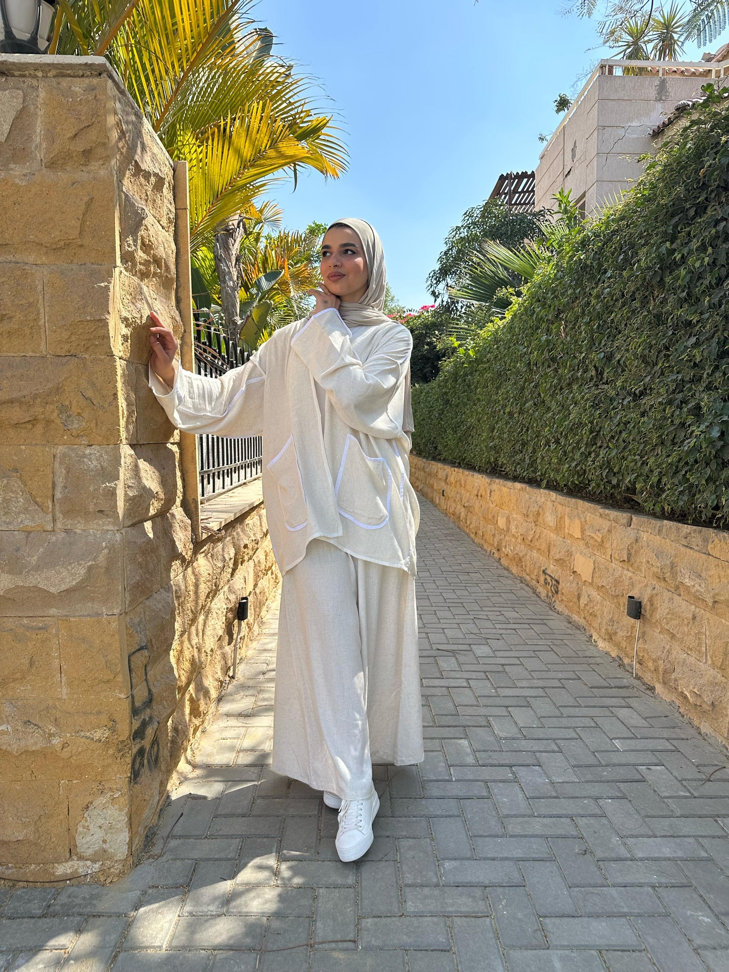 The Linen Outlined Set